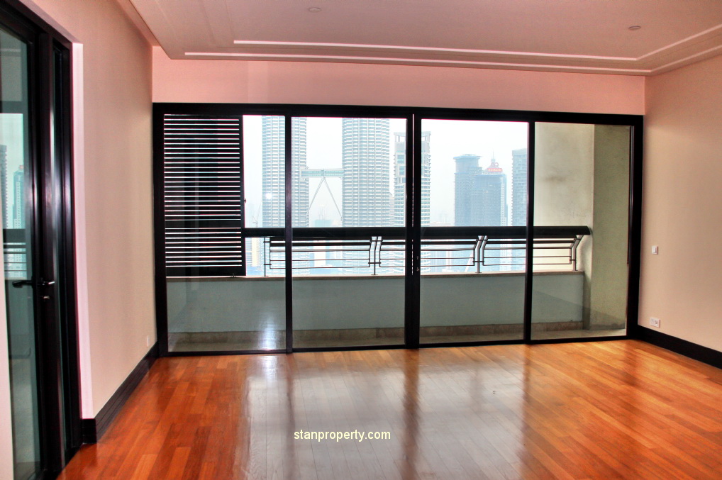 Binjai On The Park Penthouse For Sale